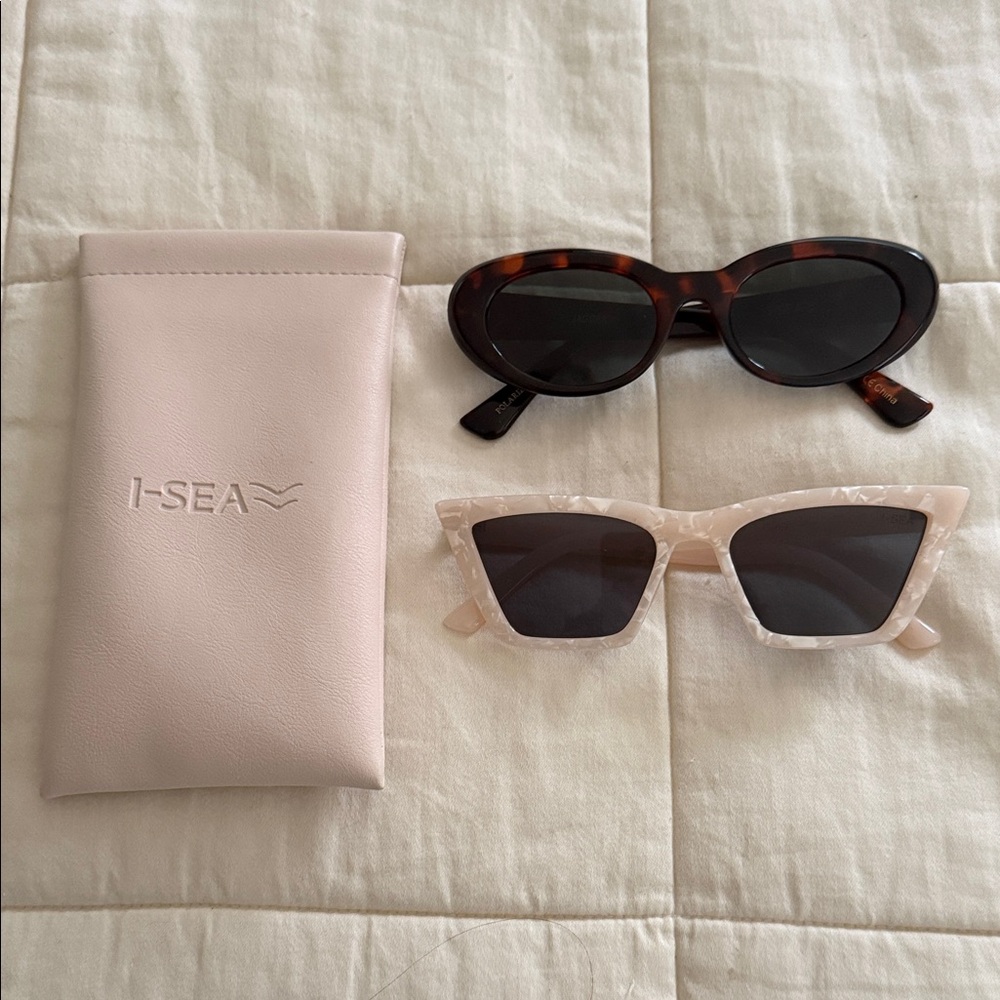 I-Sea Women's Polarized Sunglasses Set with Case